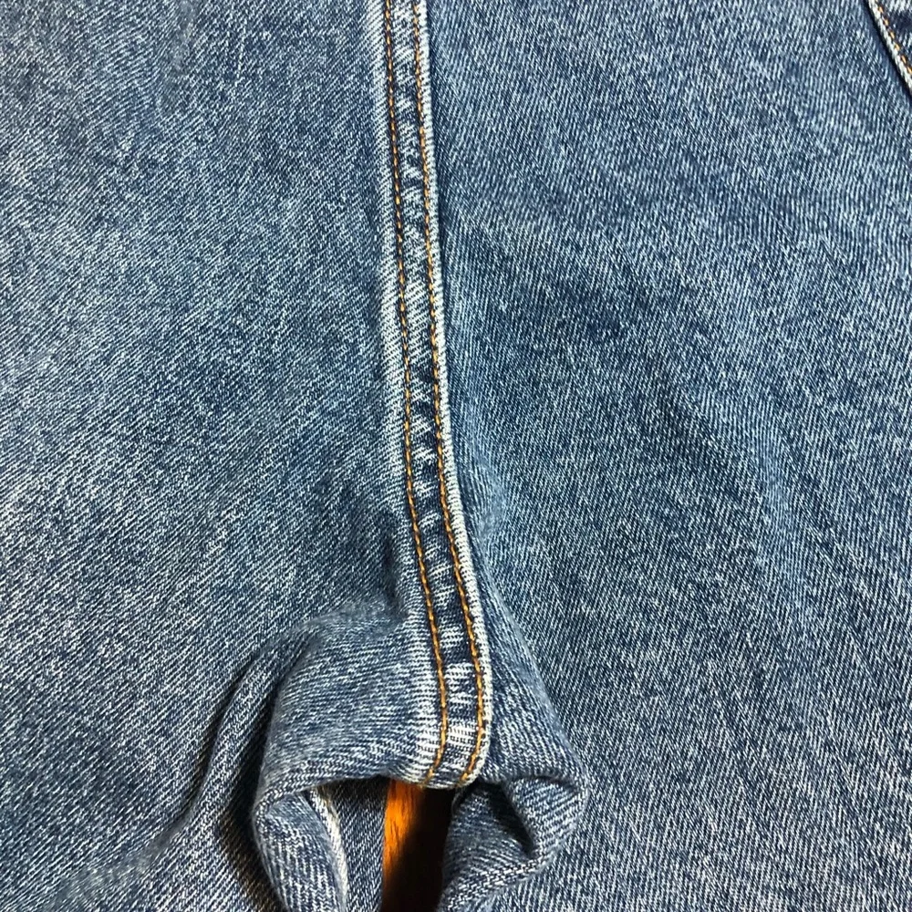 Levi’s 550 relaxed fit jeans